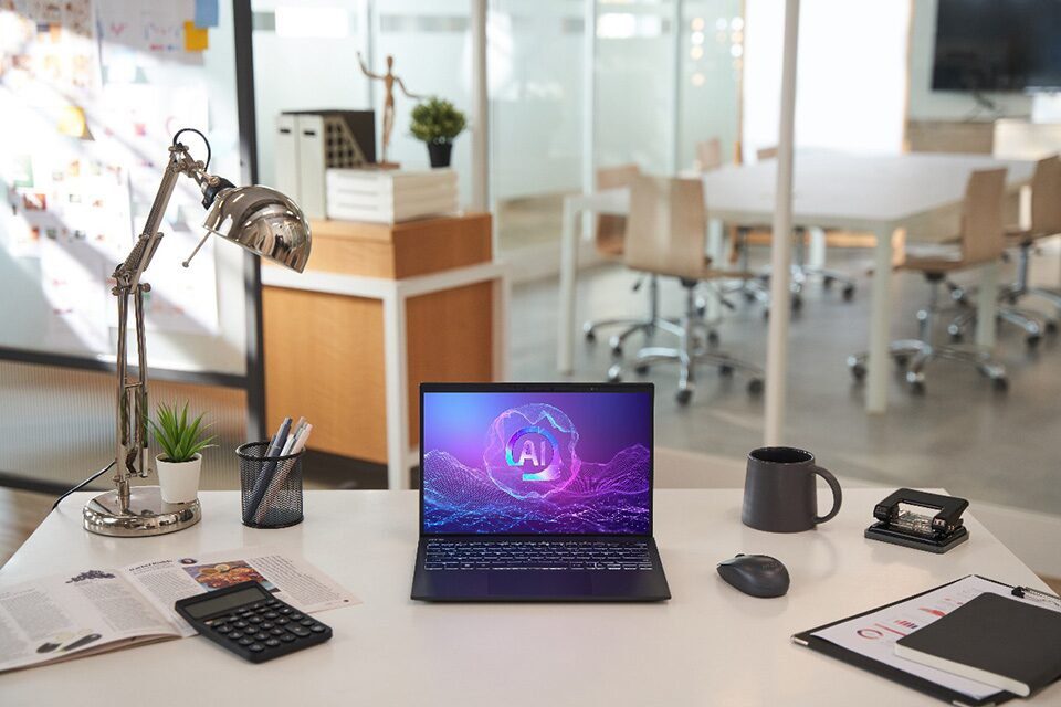 Magnificent 4K OLED Screen Magnificent 4K OLED Screen