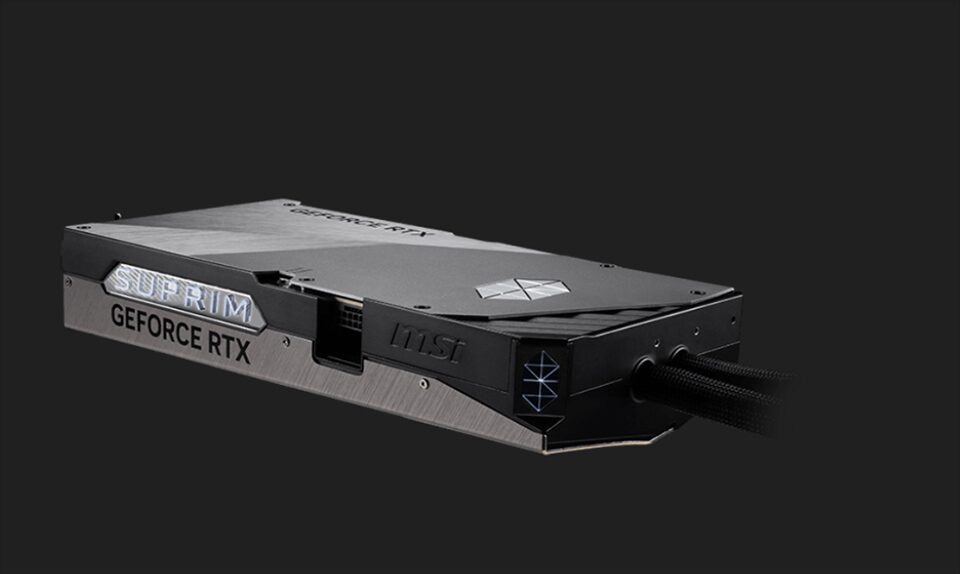  GeForce RTX 5090 SUPRIM LIQUID